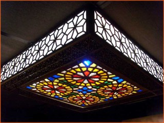 شیشه رنگی سنتی شهریار-اندیشه